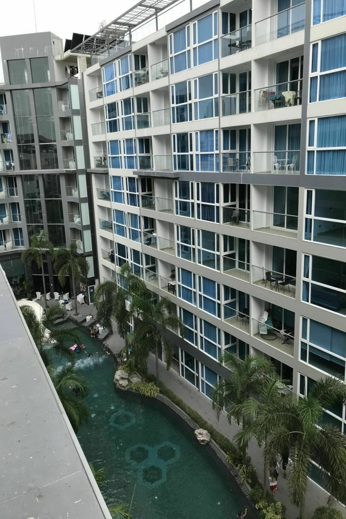 Uplus Avenue Residence Pattaya Luaran gambar